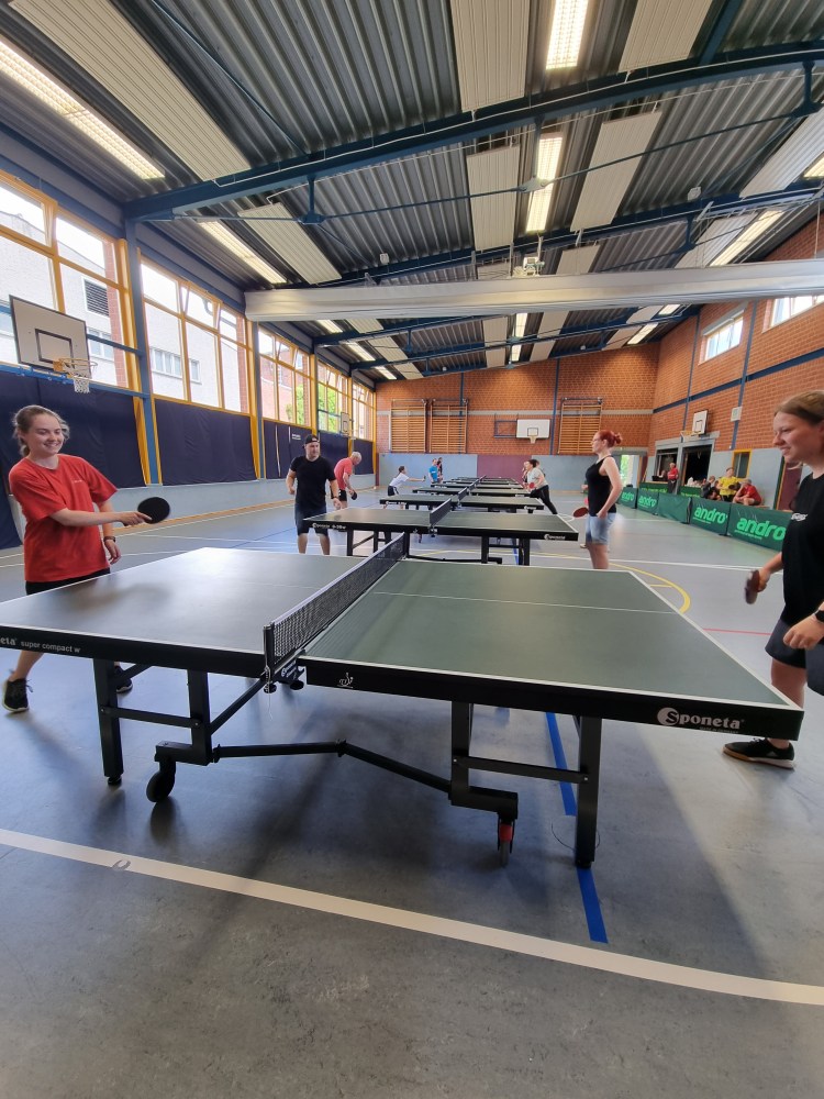 Einspielen der Teilnehmer*innen.